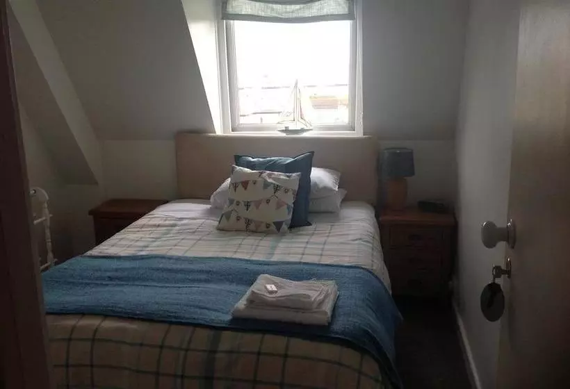 Cambridge House Bed & Breakfast