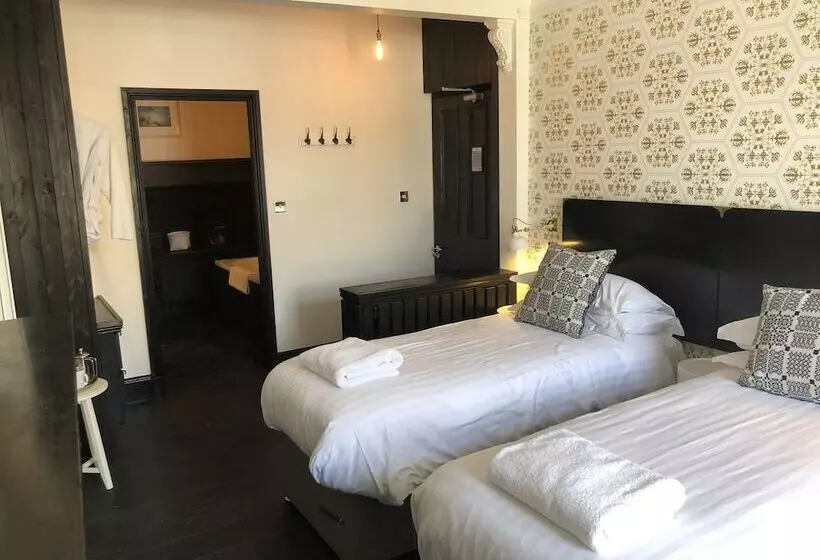 تختخواب و صبحانه Greenbank Lodge Llangollen