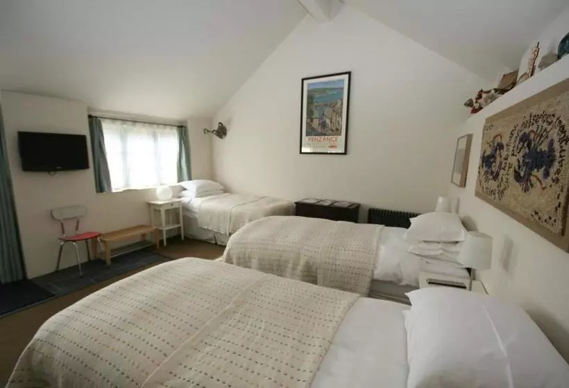 Aamiaismajoitus (B&B) T's At Lower Rudloe Farm
