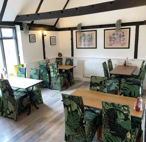 Aamiaismajoitus (B&B) The Billingford Horseshoes