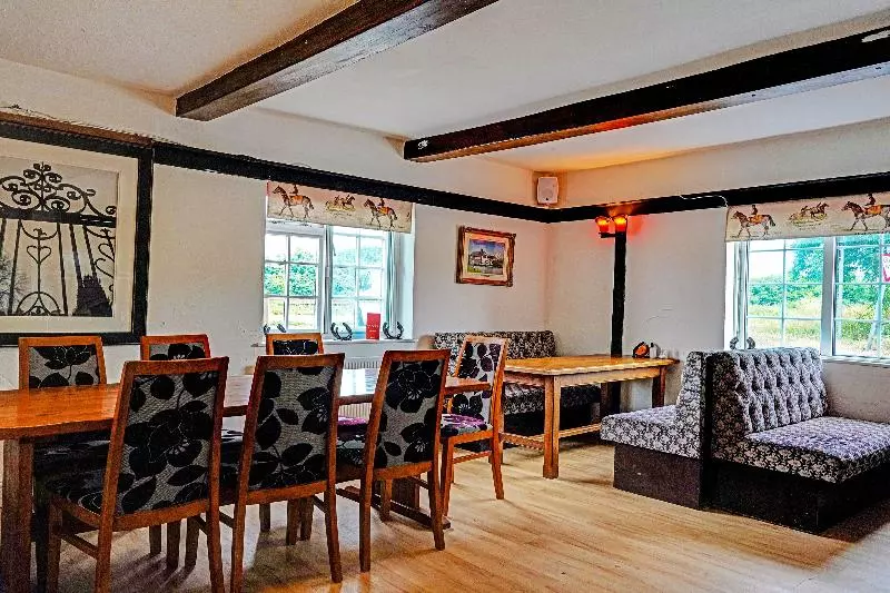 Aamiaismajoitus (B&B) The Billingford Horseshoes