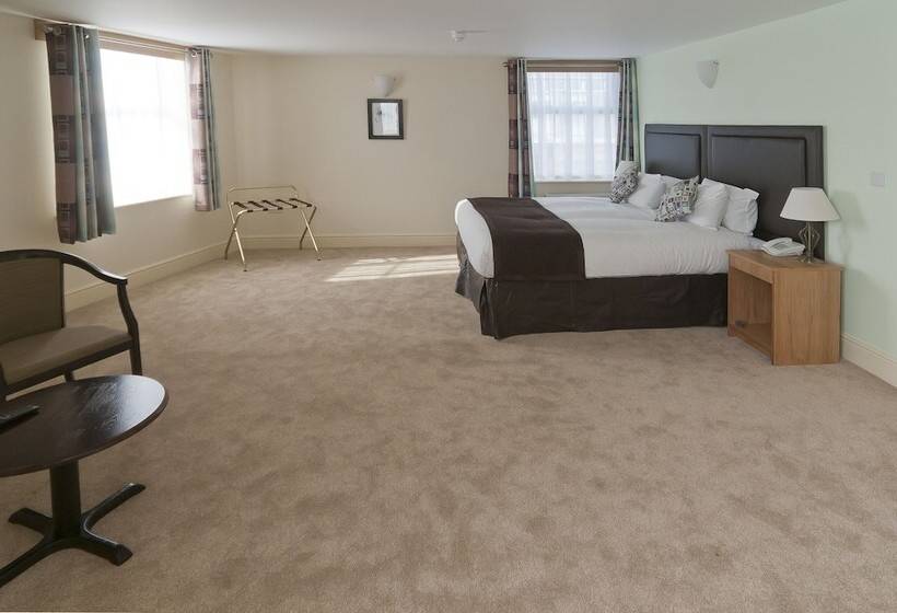 فندق Castle Limes