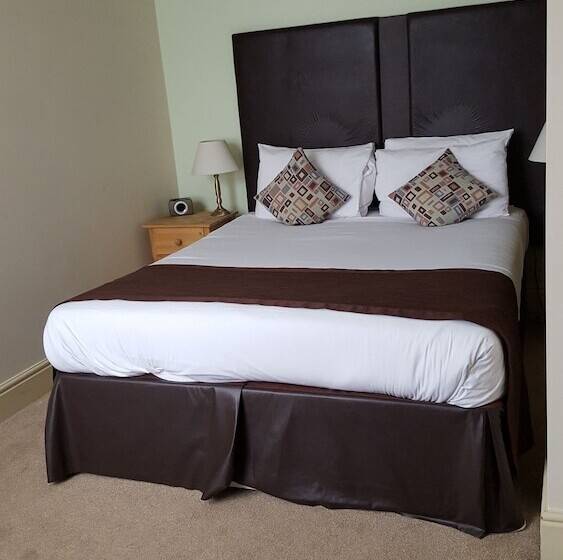 فندق Castle Limes