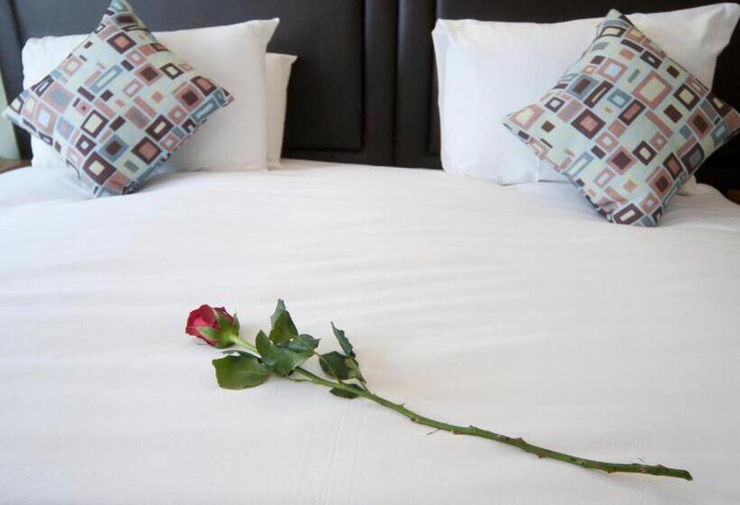 فندق Castle Limes