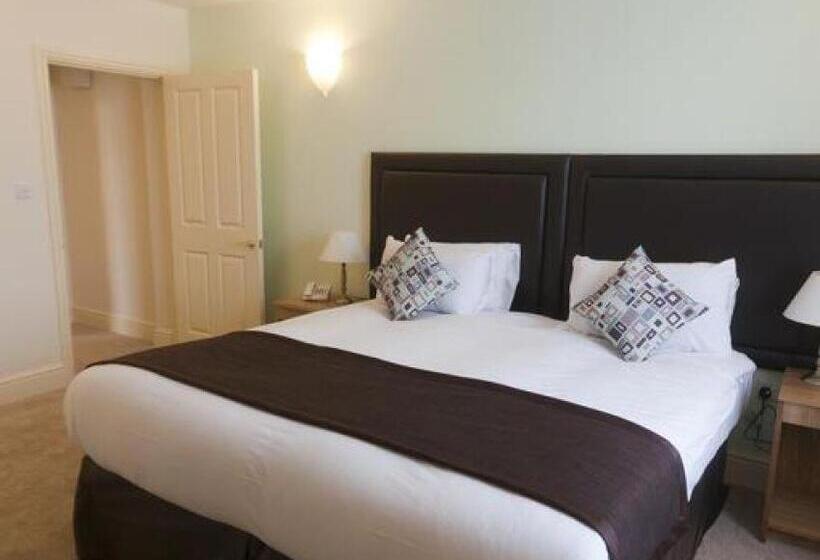 فندق Castle Limes