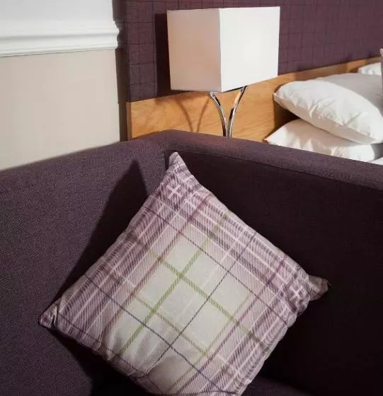 ホテル Cressfield Country House