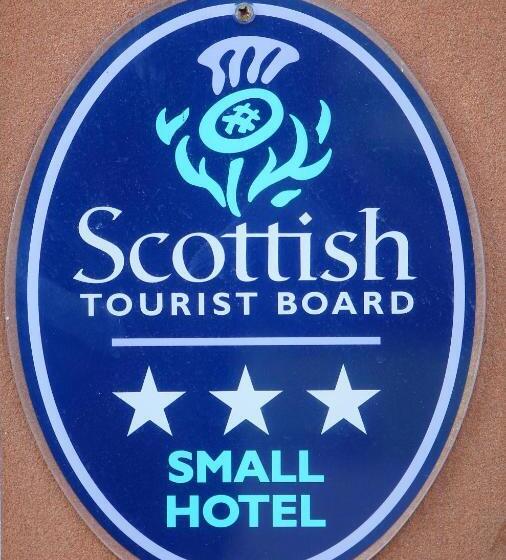 فندق Cressfield Country House