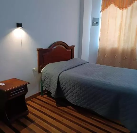 هتل Hostal Pucará