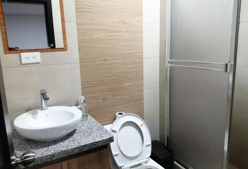 هتل Hostal Pucará