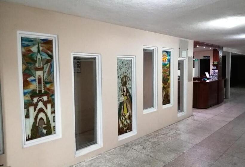 هتل Hostal Pucará