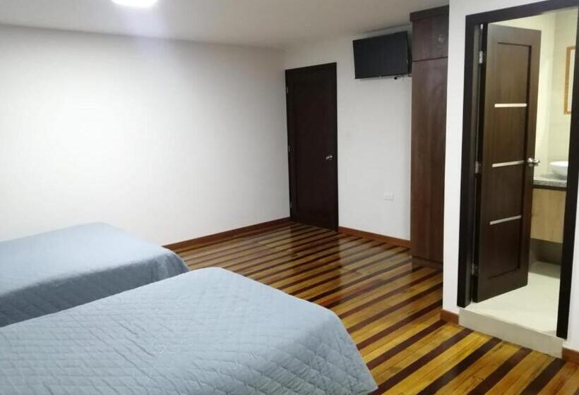 هتل Hostal Pucará