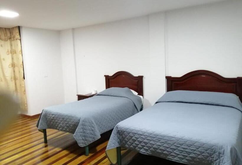 هتل Hostal Pucará