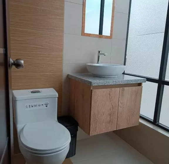 هتل Hostal Pucará