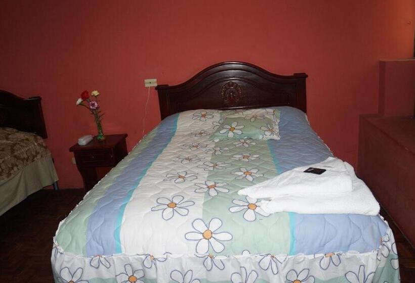 هتل Hostal Pucará