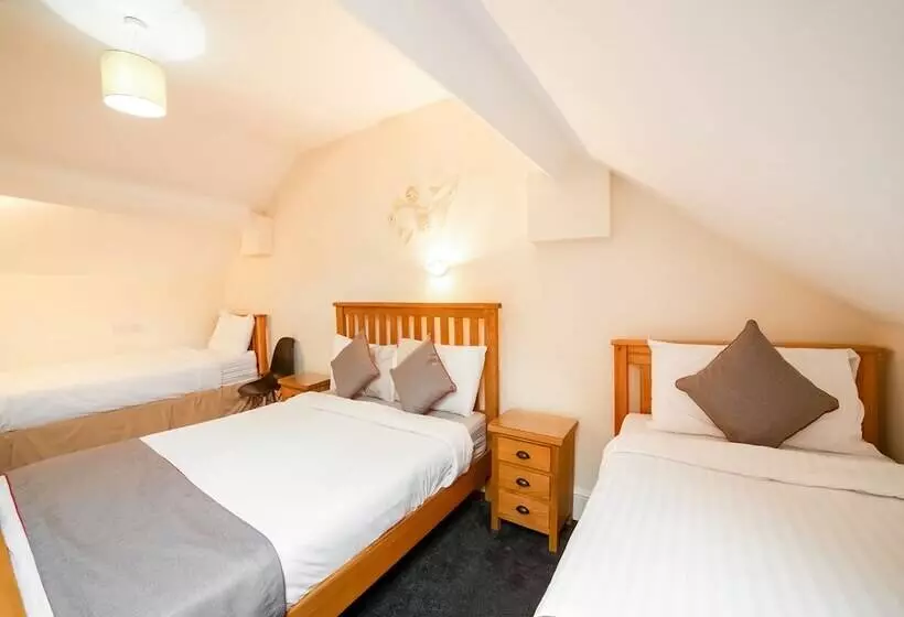 هتل Station Road Inn