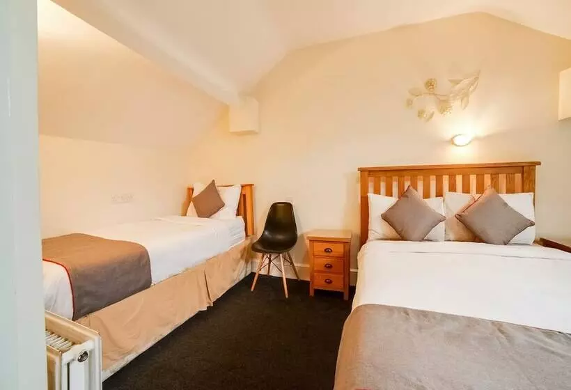 هتل Station Road Inn