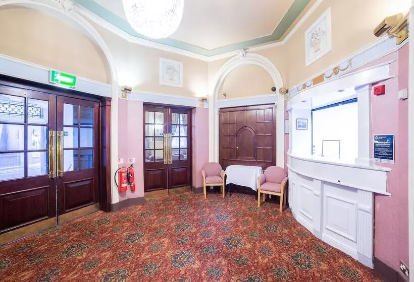 هتل Station Road Inn