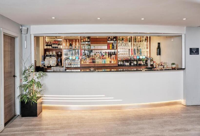 בית מלון כפרי Sandy Cove