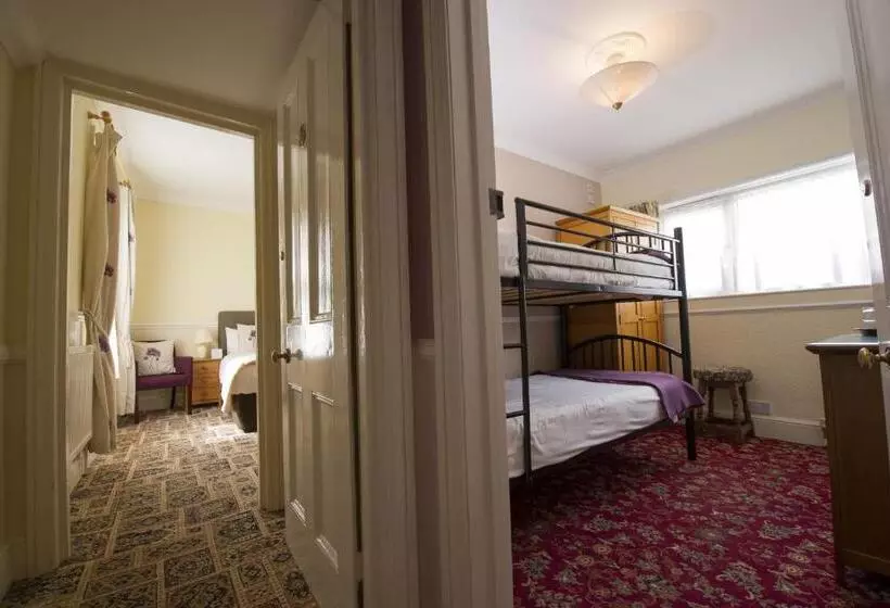 Hotelli The Clifton