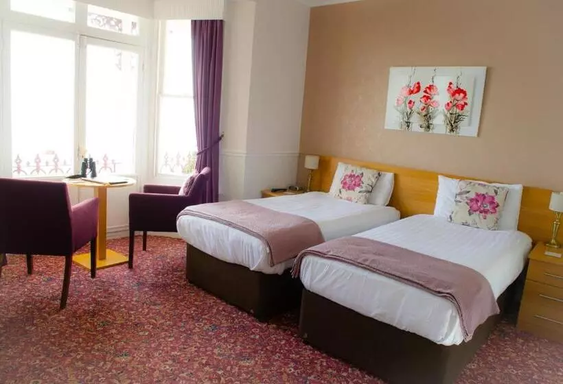 Hotelli The Clifton