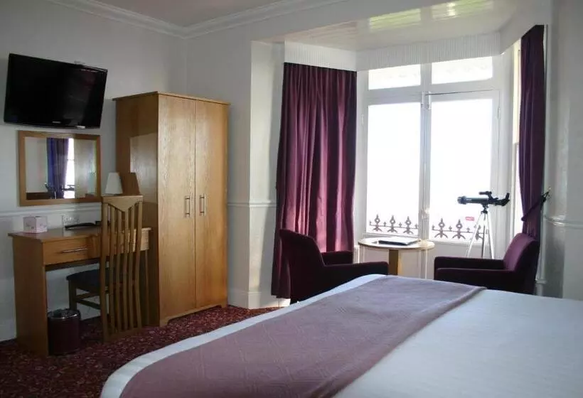Hotelli The Clifton