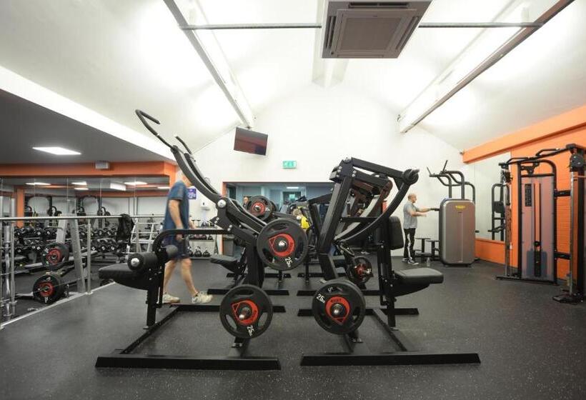 The Waterside Hotel And Leisure Club