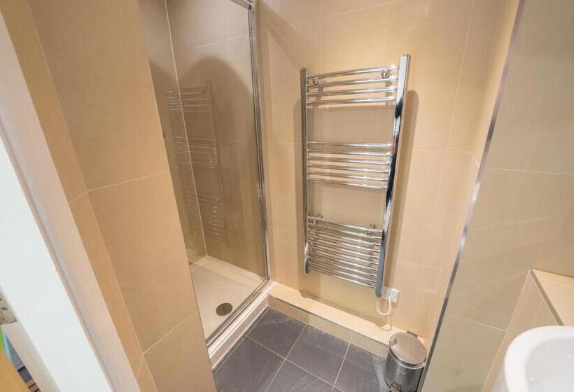 The Waterside Hotel And Leisure Club