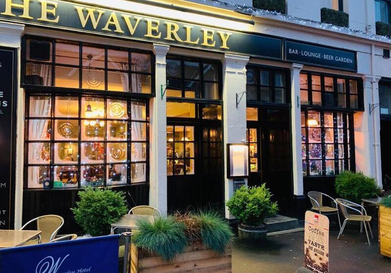 호텔 The Waverley