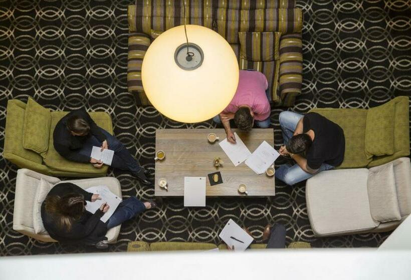 ホテル Woodland Grange