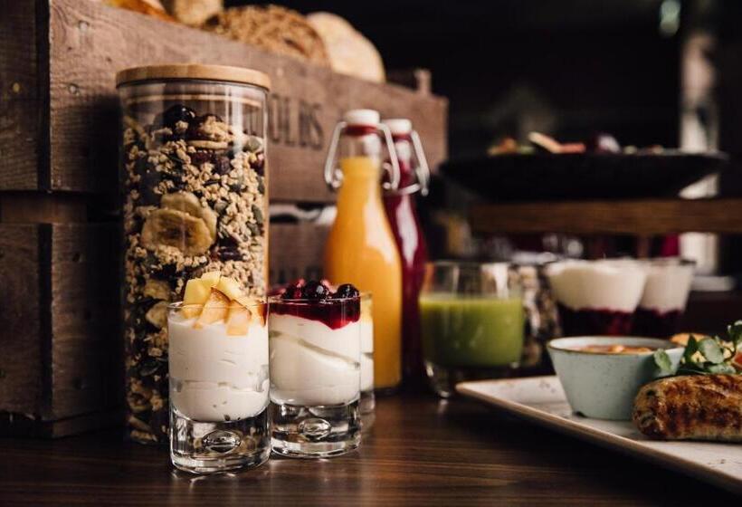 ホテル Woodland Grange