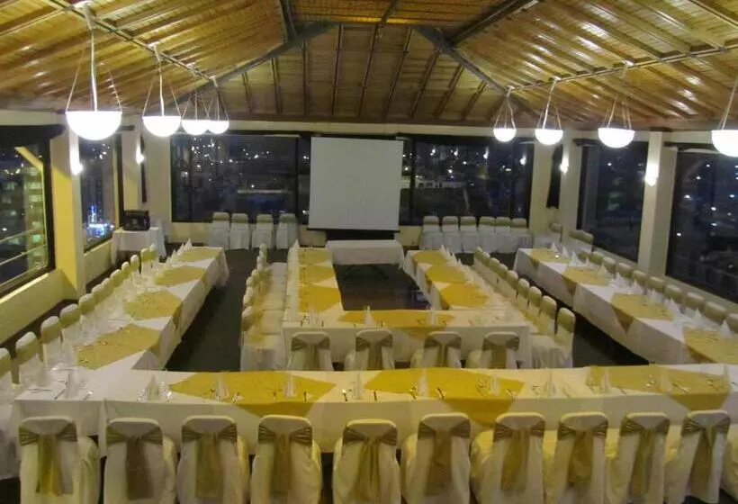Hotel Zeus