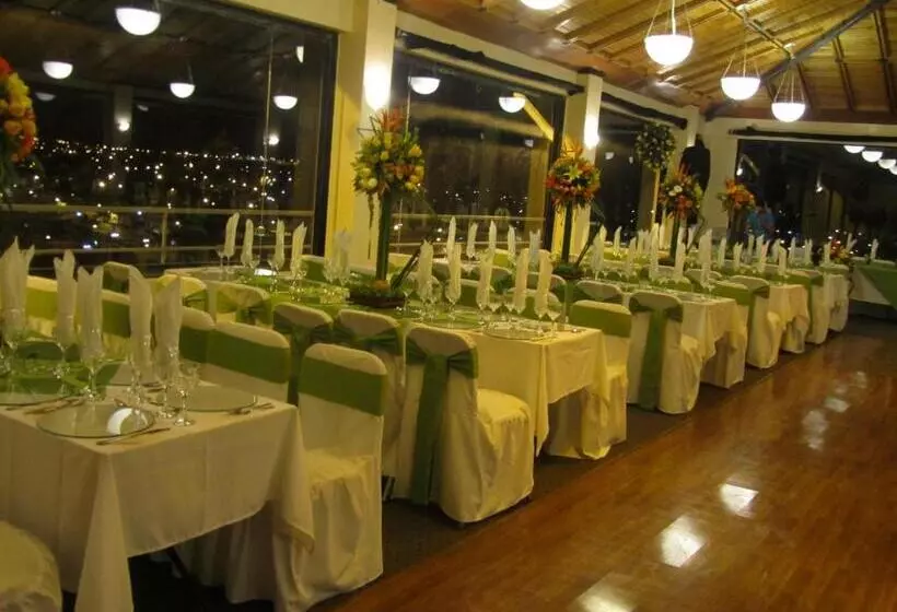 Hotel Zeus