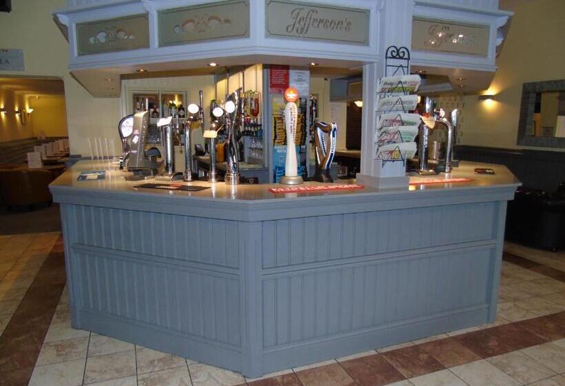 Jeffersons Hotel & Serviced Apartments