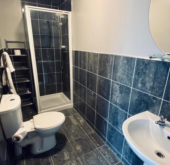 Jeffersons Hotel & Serviced Apartments