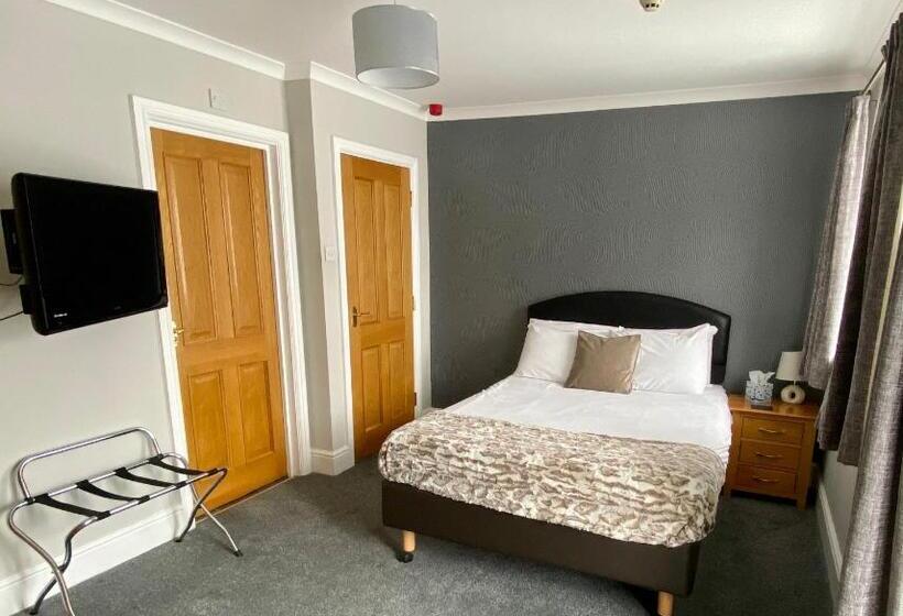 Jeffersons Hotel & Serviced Apartments