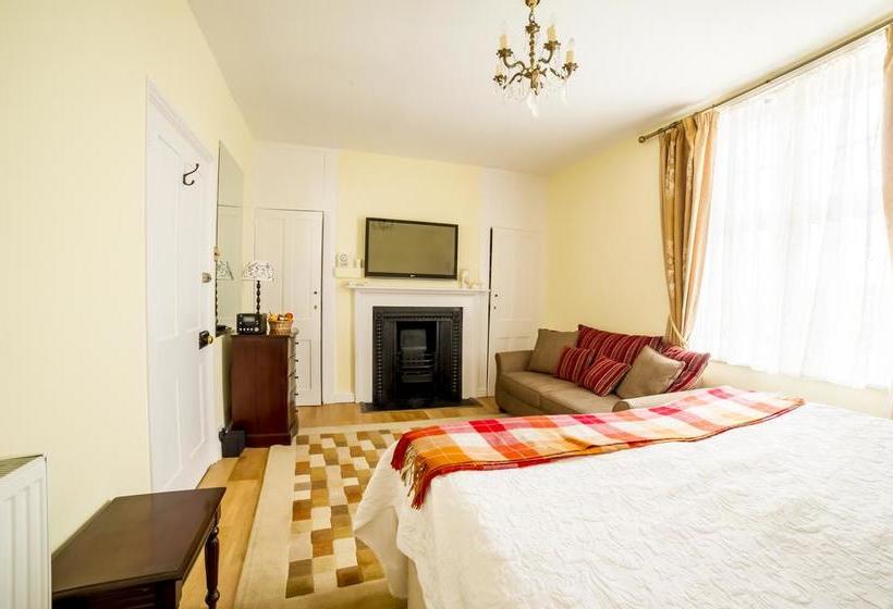 Molland Manor House Bed & Breakfast