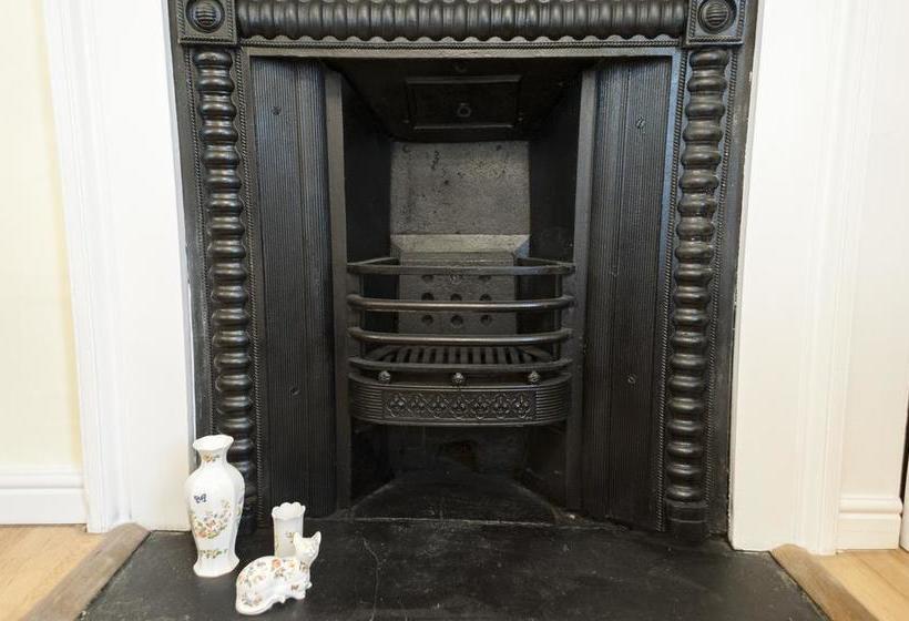 Molland Manor House Bed & Breakfast