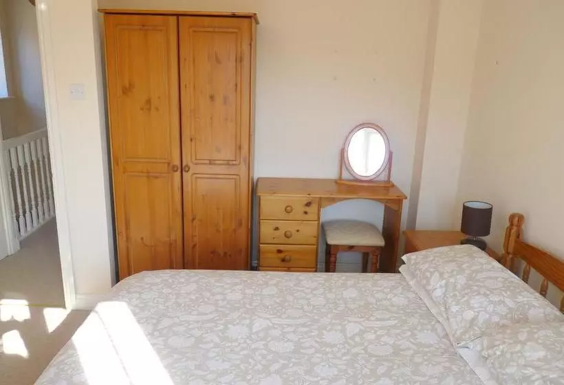 Residenssi Tourmaline