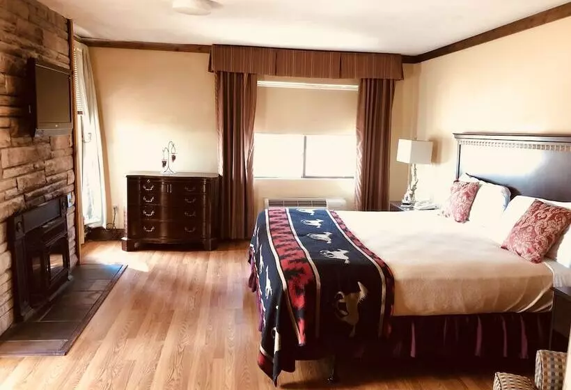 リゾートホテル Pine Ridge Dude Ranch