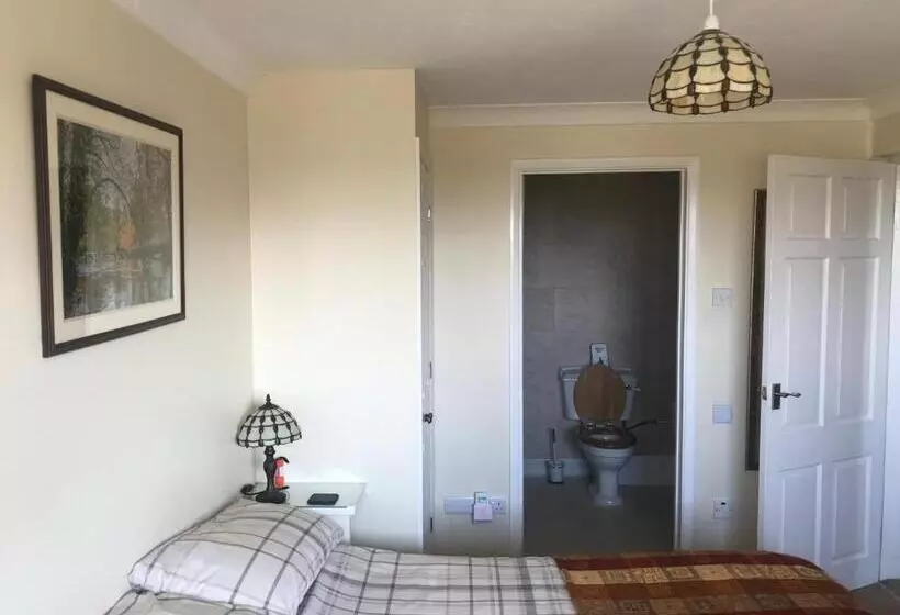 Stoke House Bed And Breakfast