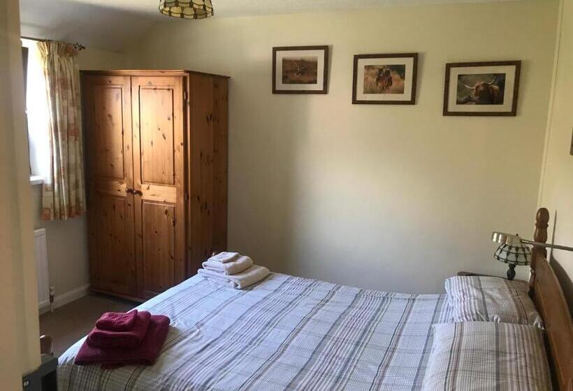 Stoke House Bed And Breakfast