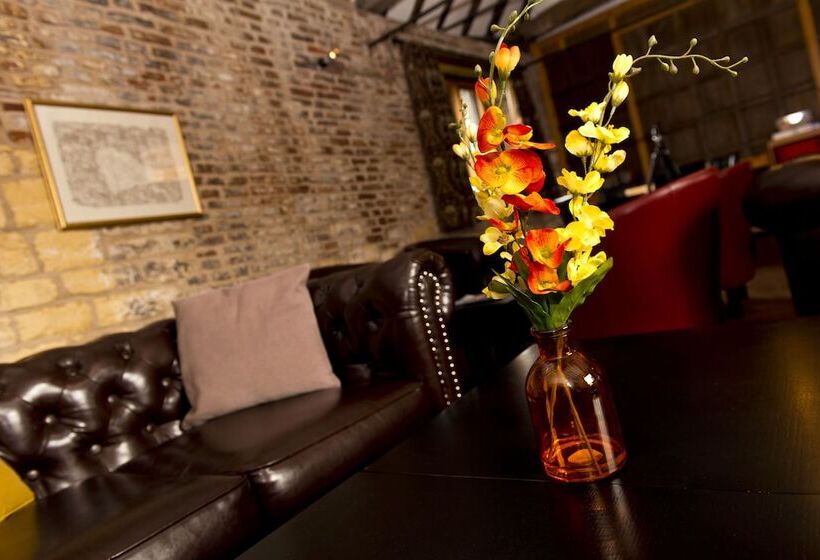 Yha Beverley Friary   Hostel