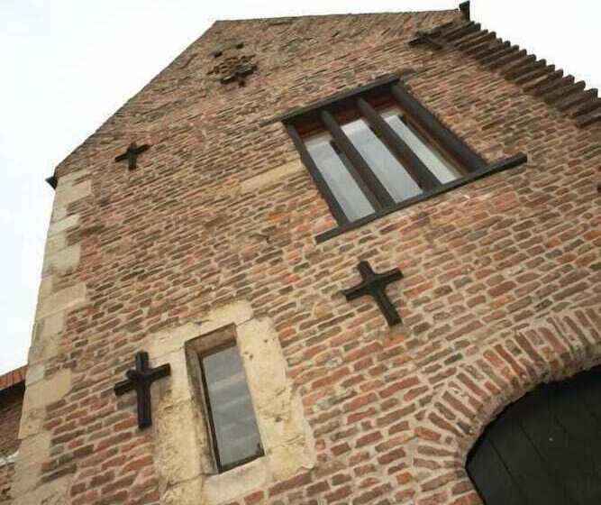 Yha Beverley Friary   Hostel