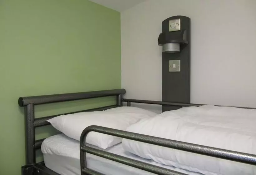 Yha Eastbourne   Hostel