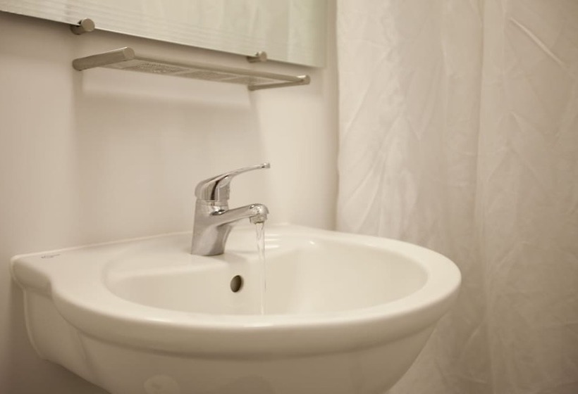 Yha Eastbourne Hostel