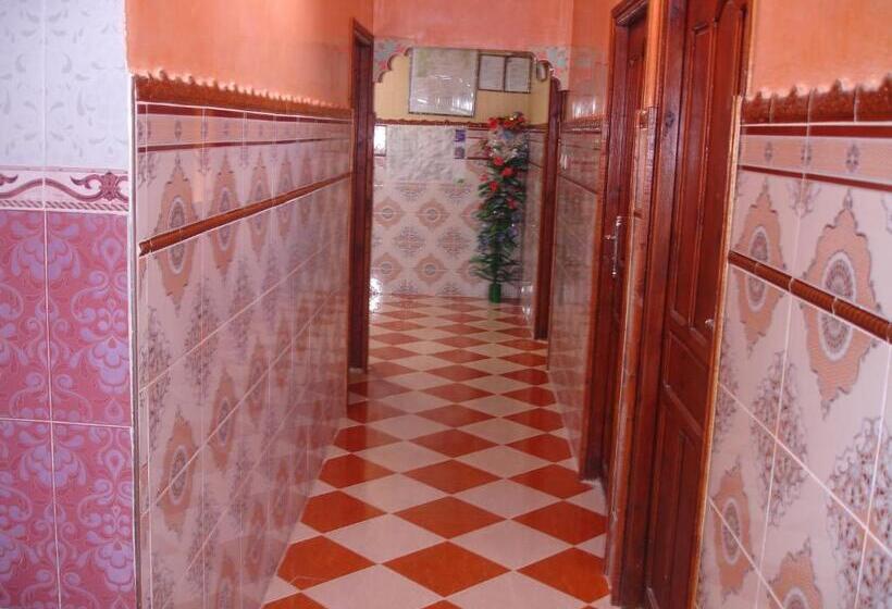 فندق فئة نجمة واحدة Dar Atlas