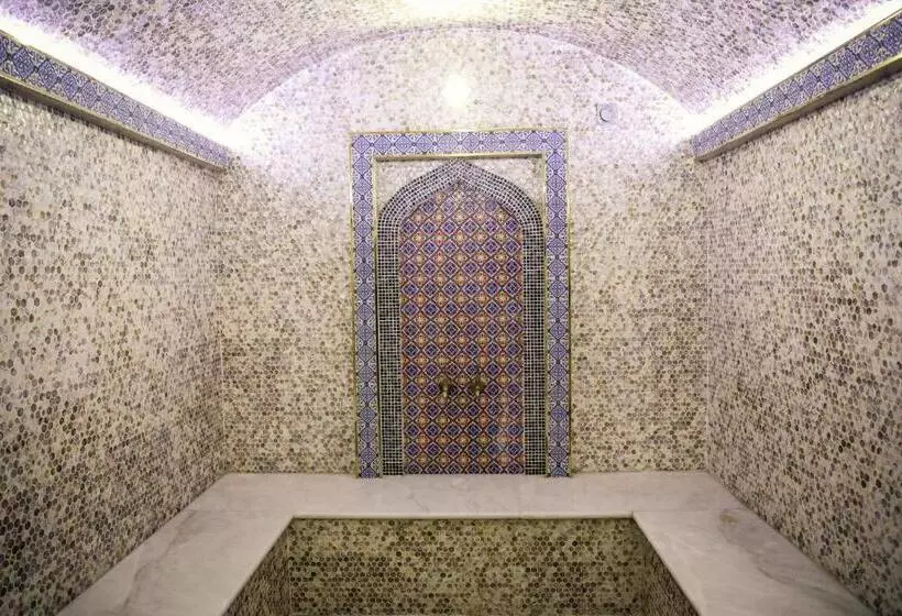 هتل Bokhtar Apart