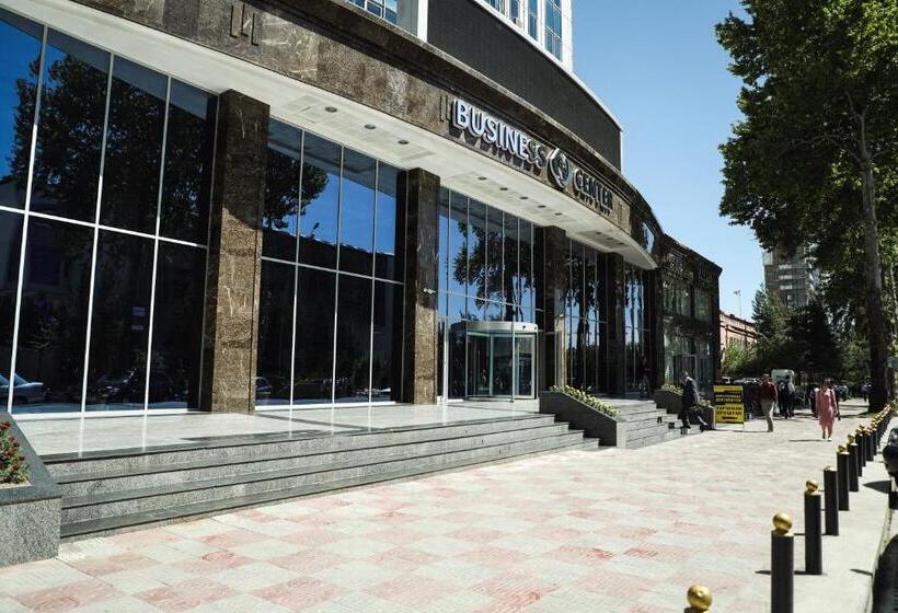 هتل Bokhtar Apart