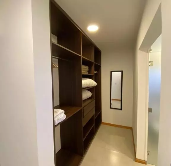 Hotelli Colinas De Nono