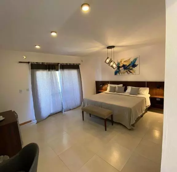 Hotelli Colinas De Nono